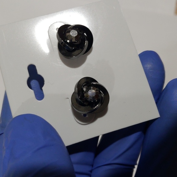 Black Gloss Knot Stud Earrings – Smoky Gem Center - Women's Fashion Jewelry - Picture 6 of 8